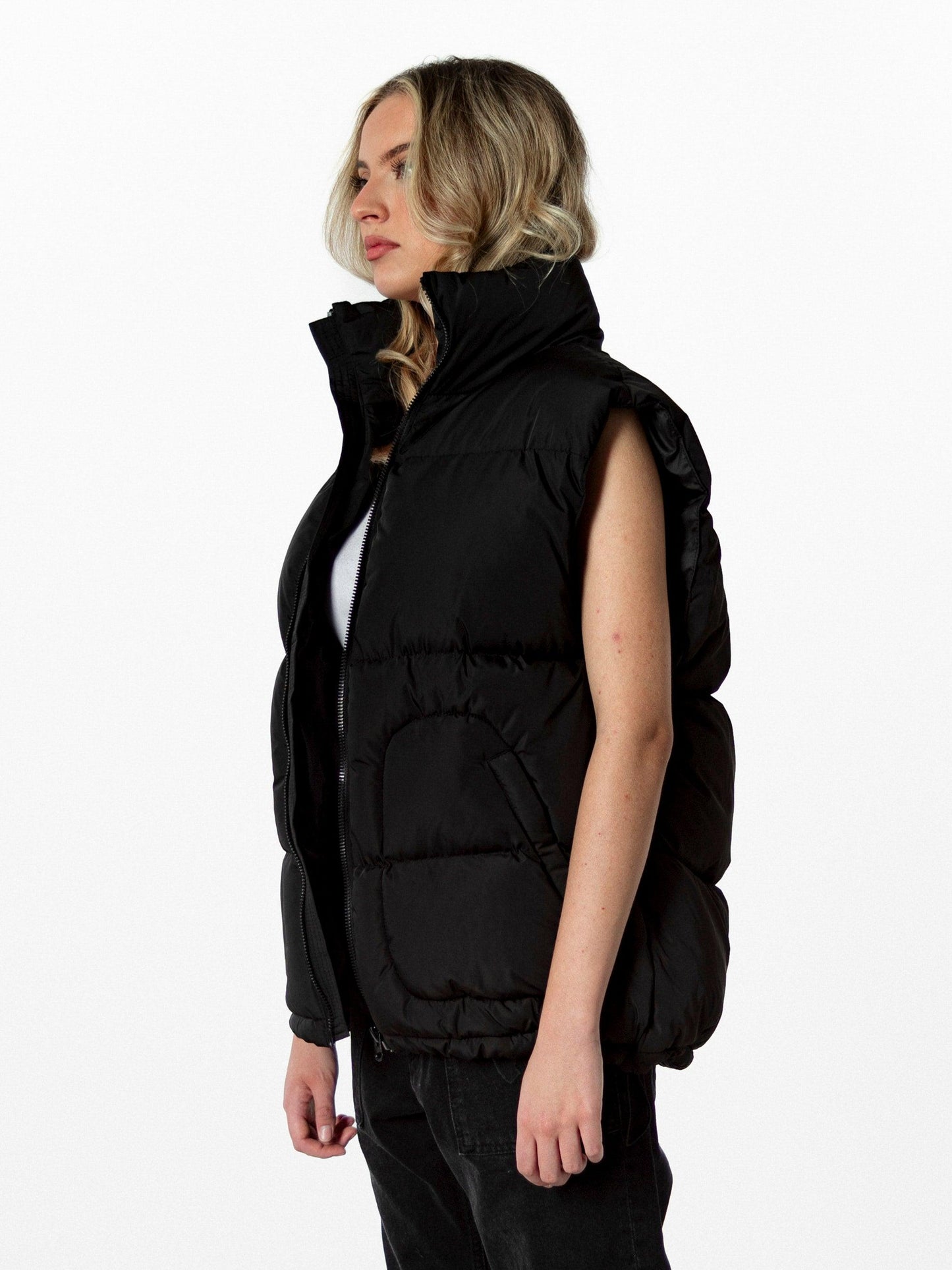 PUFFER VEST - Vencide Studios