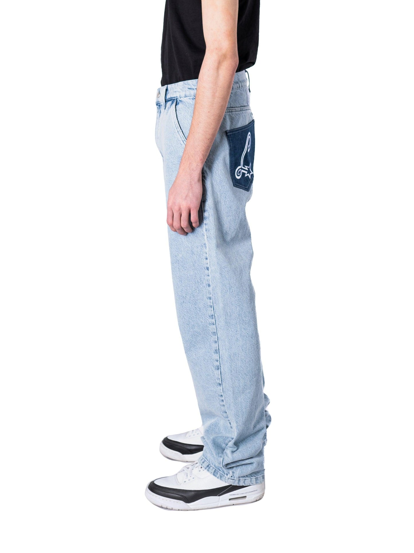 VEGAS JEANS - Vencide Studios